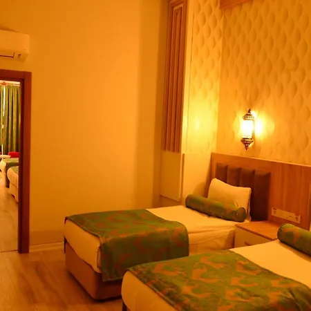 Hotel The Marilis Hill & Ultra 5*