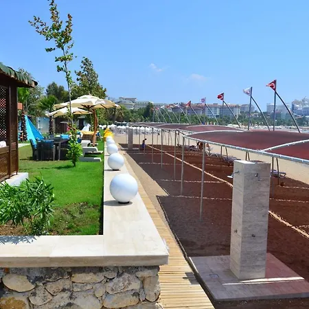 Hotel The Marilis Hill & Ultra Okurcalar