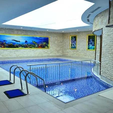 Hotel The Marilis Hill & Ultra