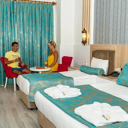Hotel The Marilis Hill & Ultra 5*