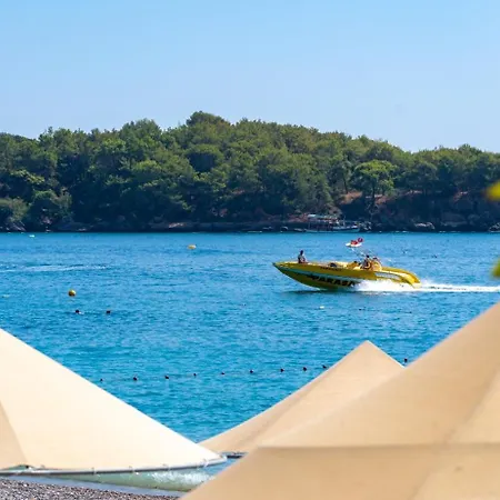 The Marilis Hill & Ultra Hotel 5*