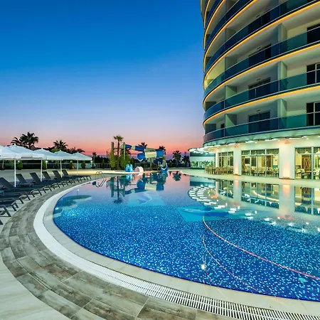 The Marilis Hill & Ultra Hotel 5*
