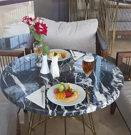Hotel The Marilis Hill & Ultra 5*